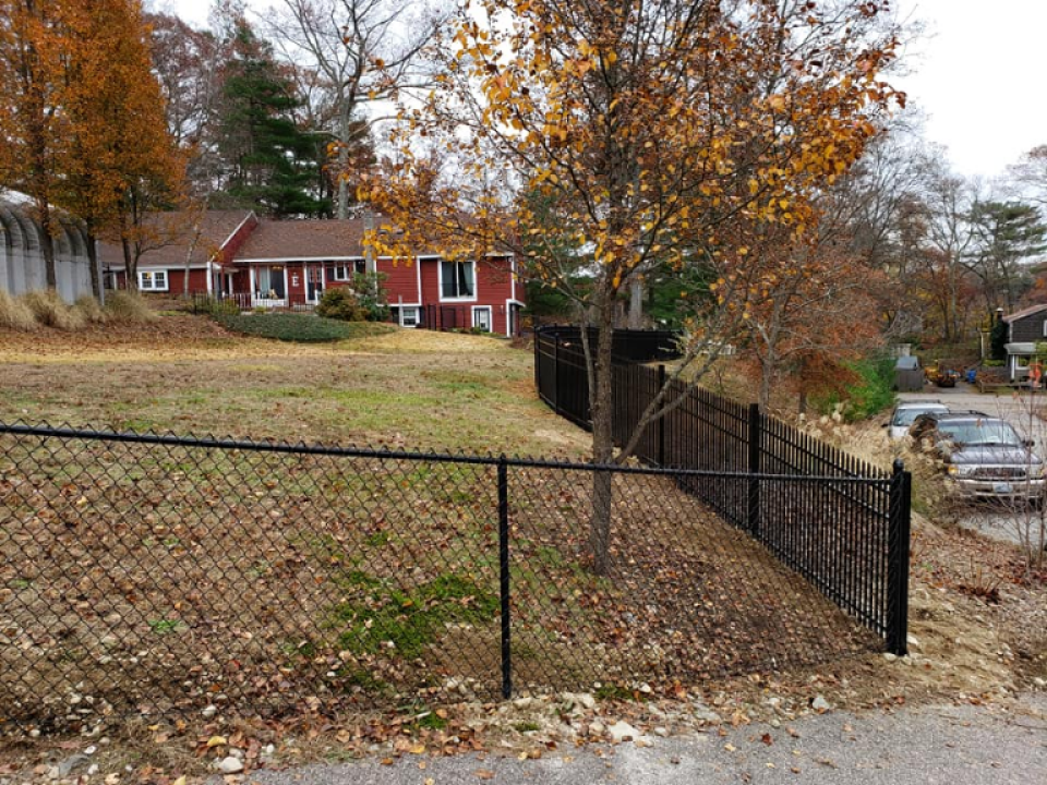 example of a Chain Link privacy fence in Valparaiso Indiana