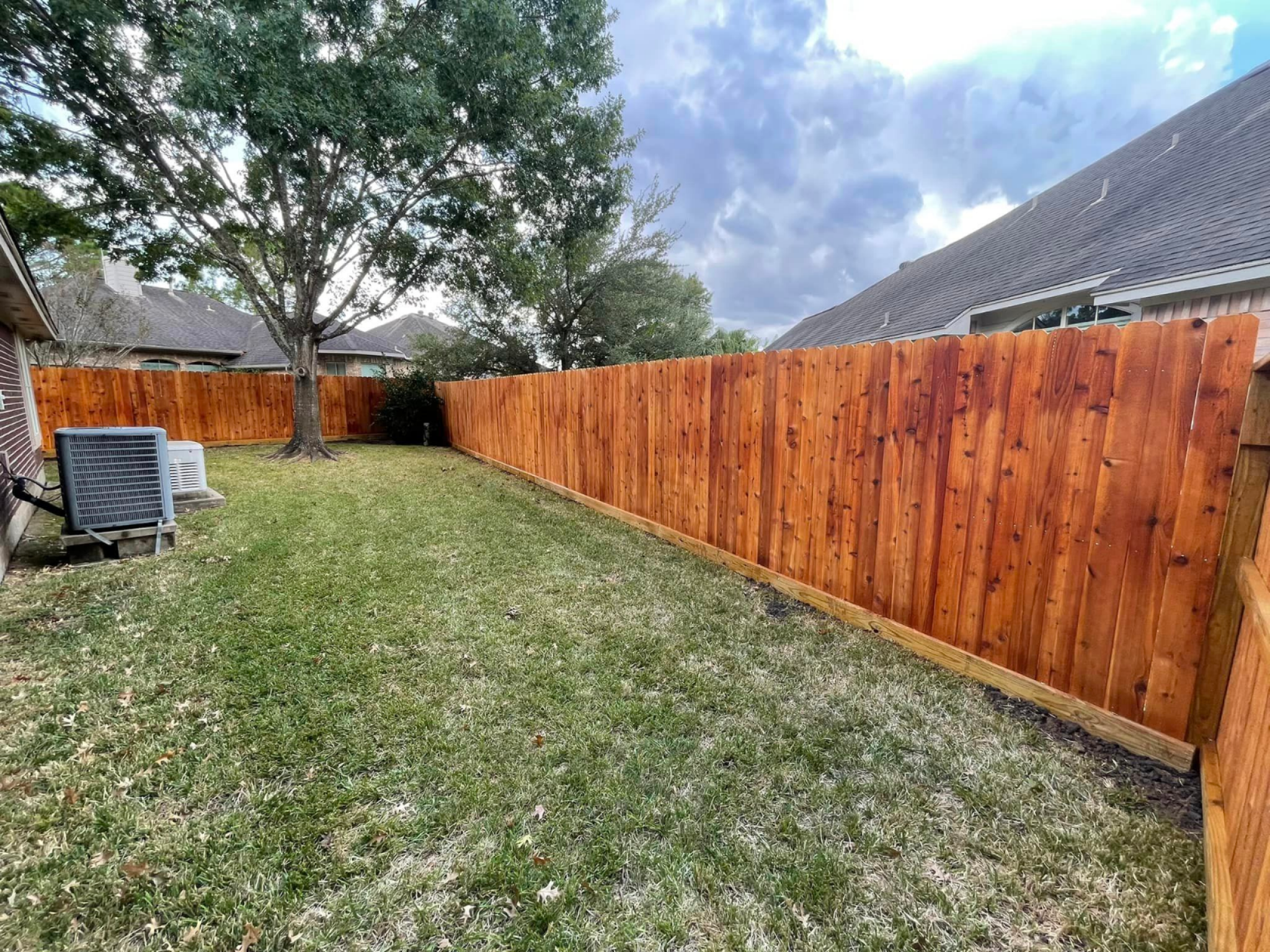 example of a wood fence in Valparaiso Indiana